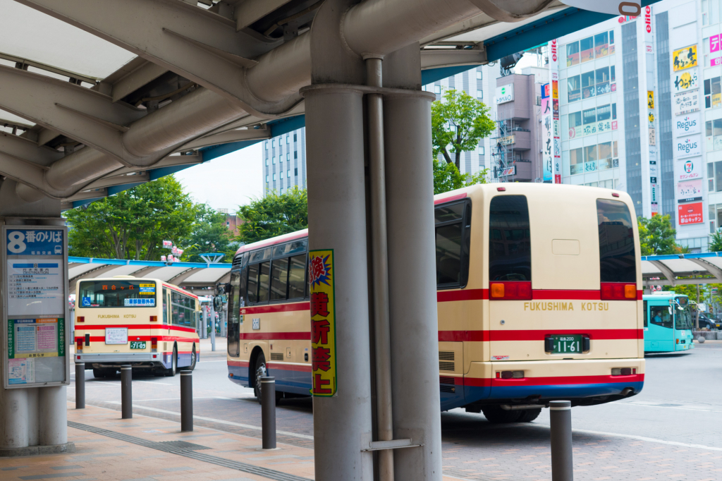 福島交通のバスの写真 福島200か1161 いすゞ ガーラ KC-LV781R1 