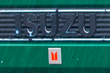 Isuzu 810 Emblem Pictures